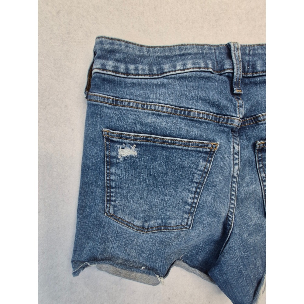 Universal Thread High Rise Midi Jorts Womens 8/29 Blue Distressed Raw Hem - Picture 12 of 14